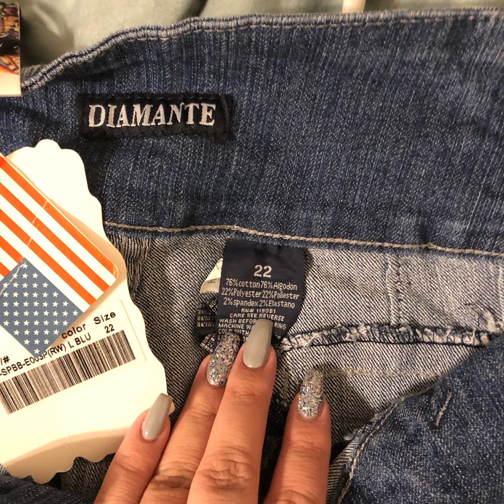 Jeans - Picture 2 of 2